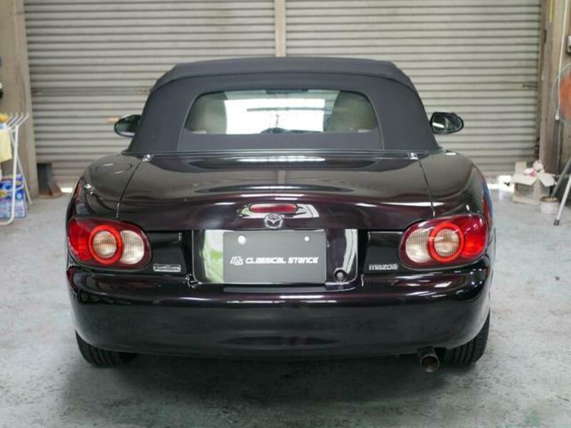 ROADSTER