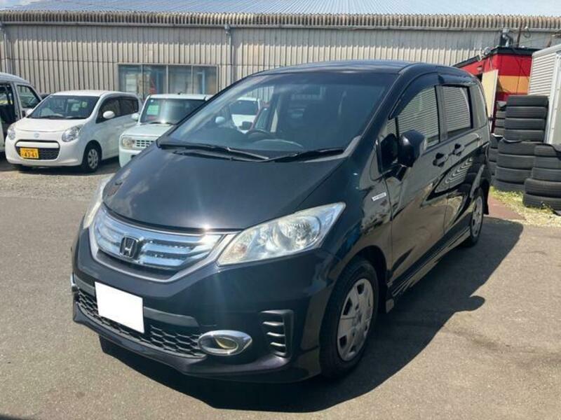 HONDA FREED HYBRID