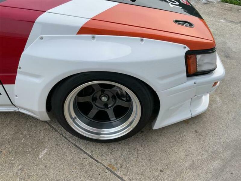COROLLA LEVIN