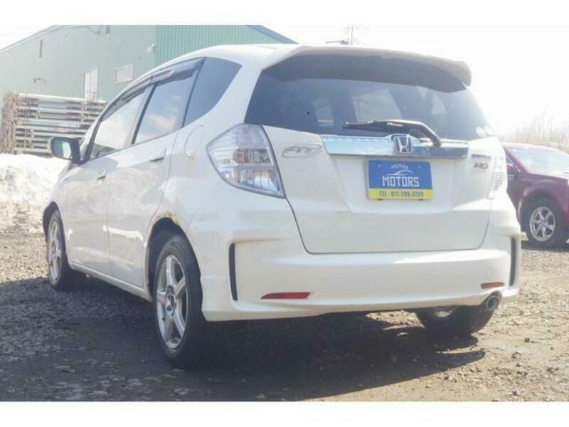 FIT HYBRID
