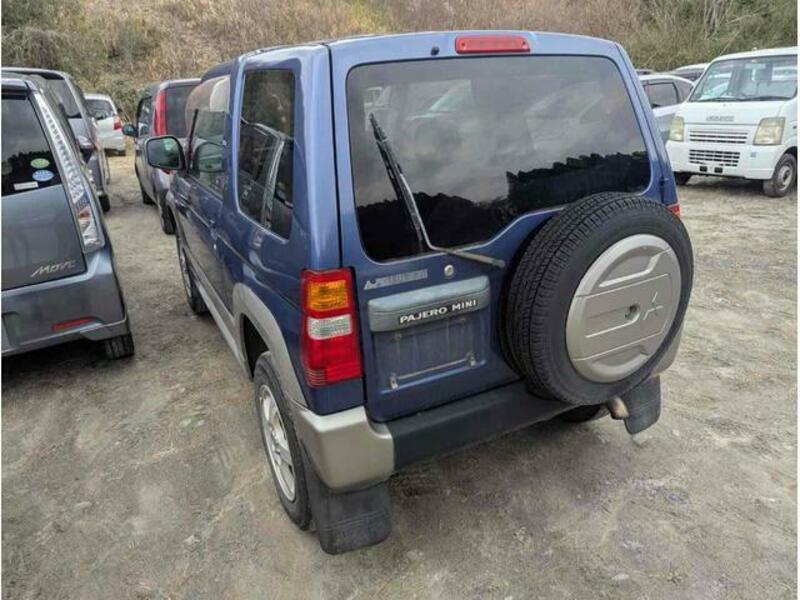 PAJERO MINI