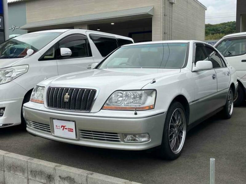 TOYOTA CROWN MAJESTA