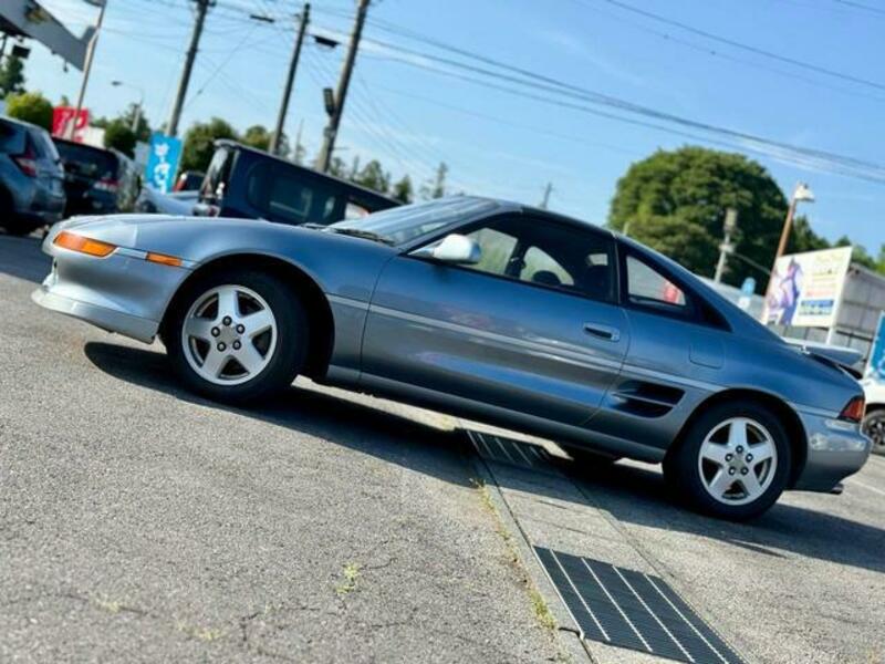 MR2