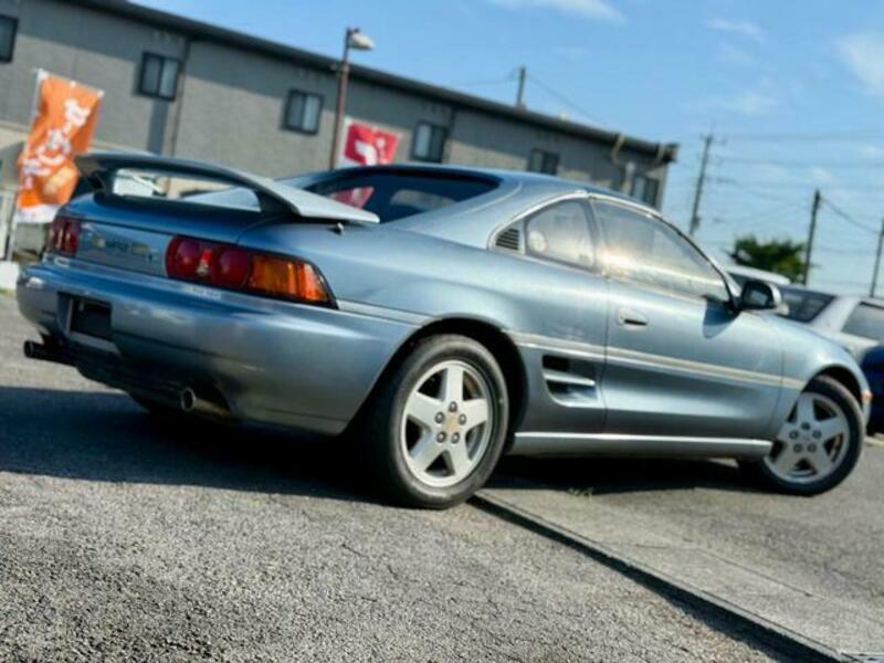 MR2
