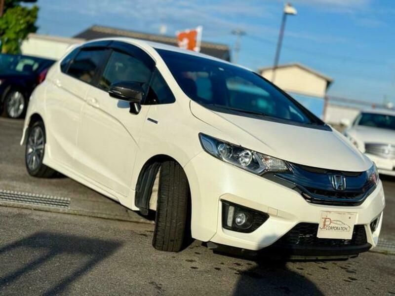 FIT HYBRID