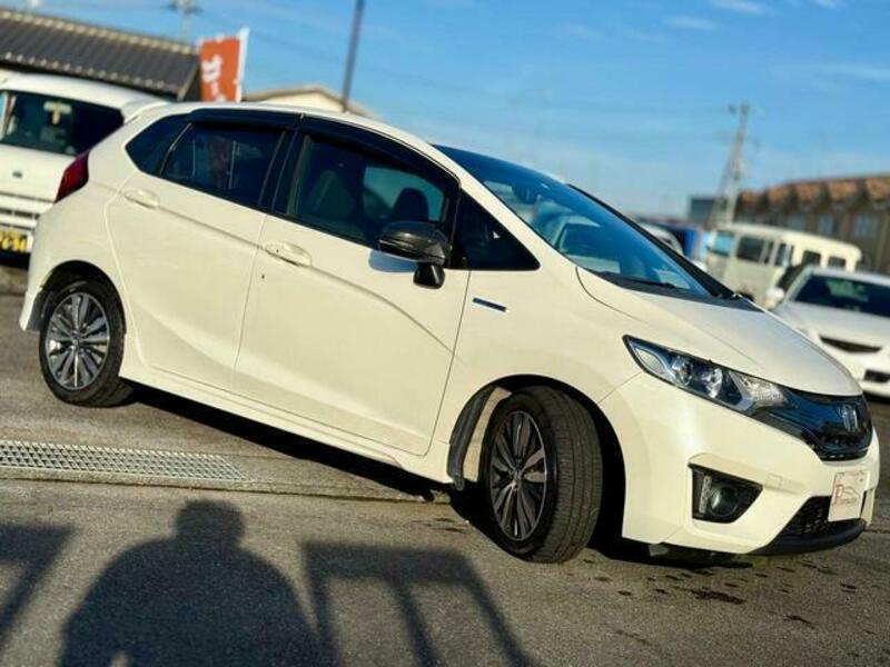 FIT HYBRID