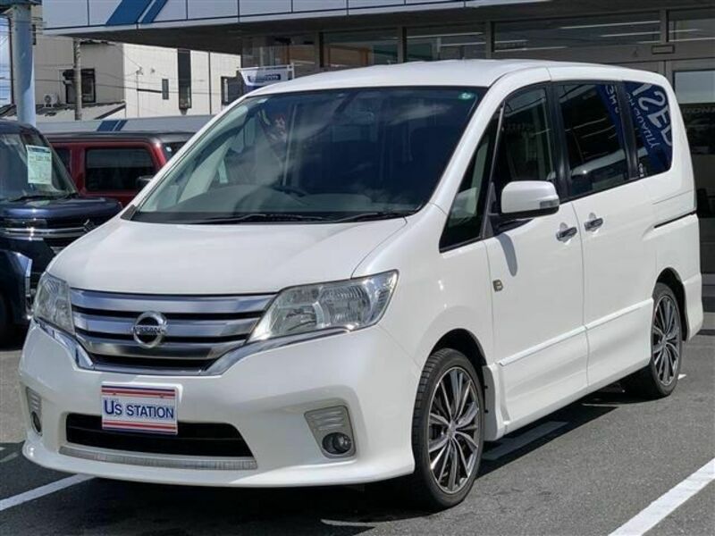 NISSAN SERENA