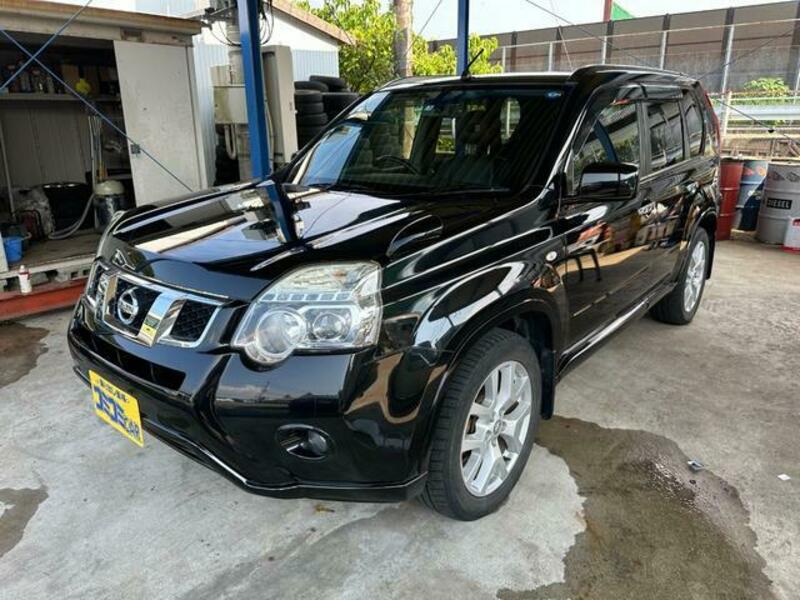 X-TRAIL