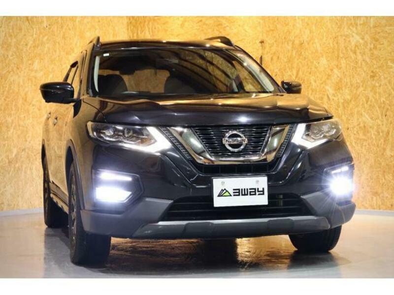 X-TRAIL
