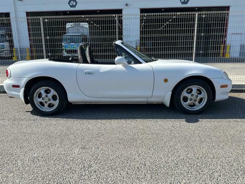 ROADSTER