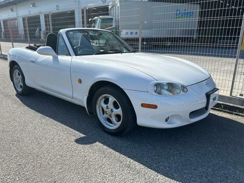 ROADSTER