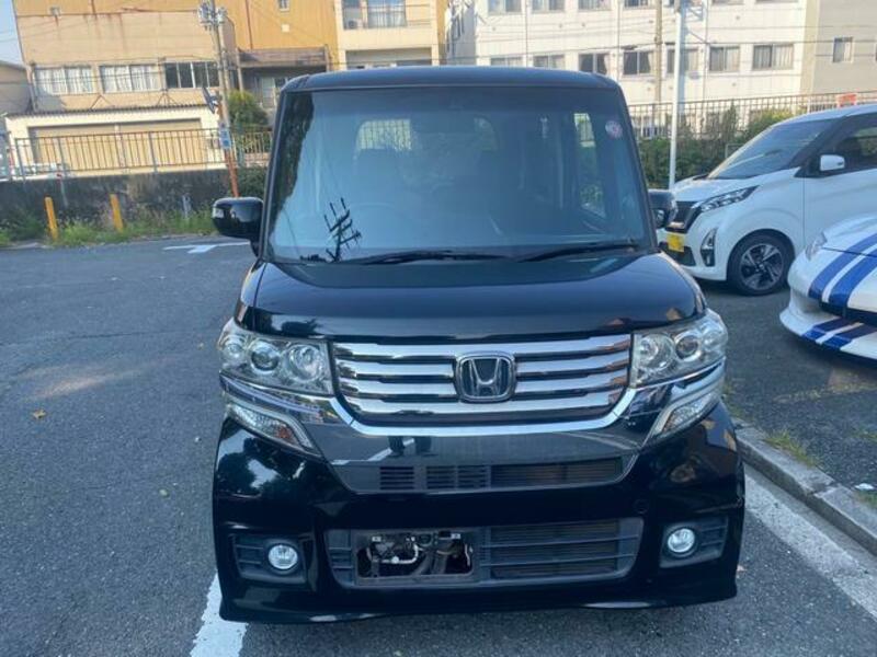 N BOX CUSTOM