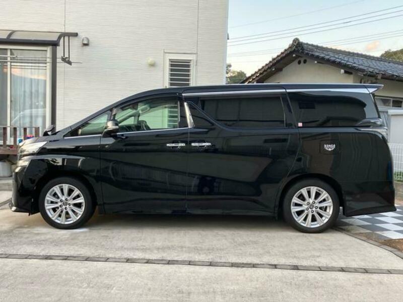 VELLFIRE