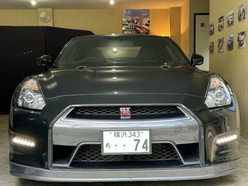 GT-R
