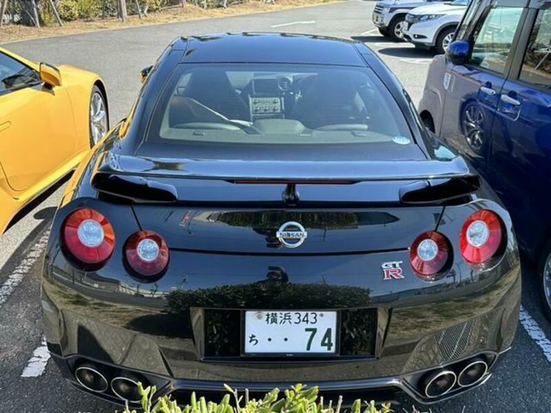 GT-R