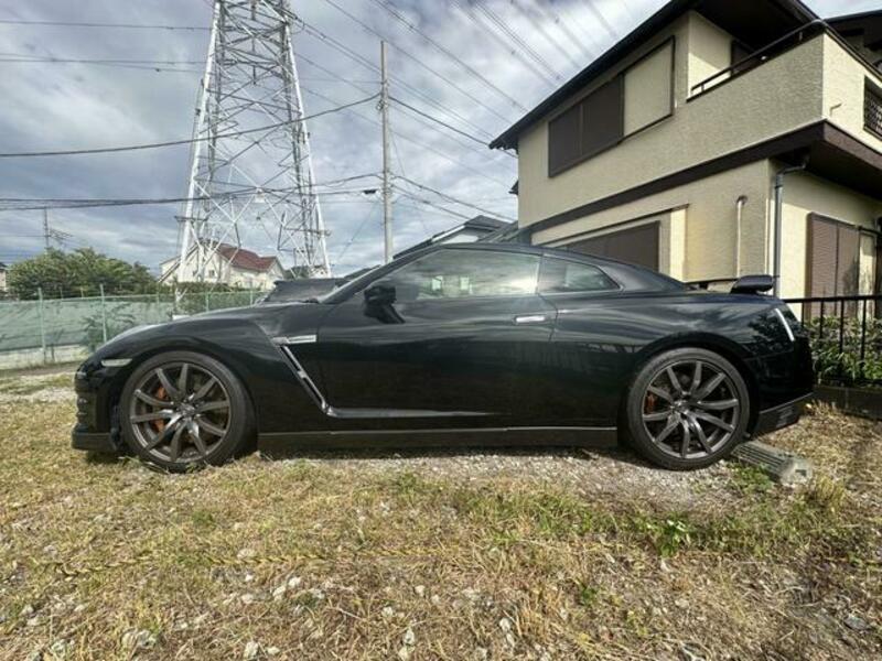 GT-R