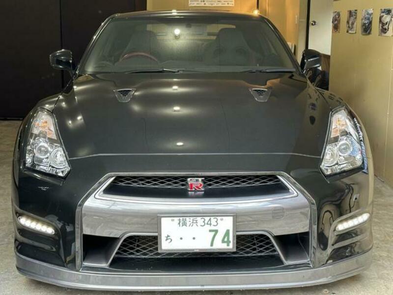GT-R