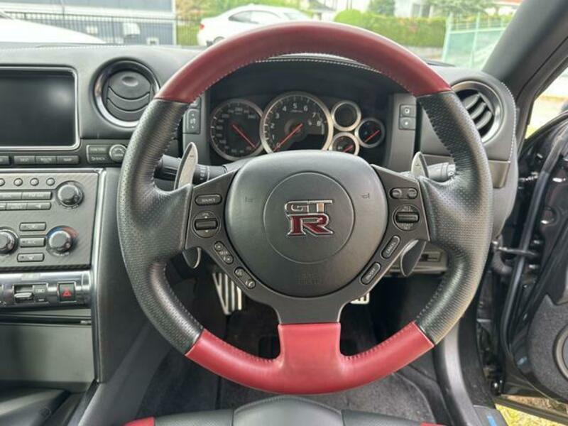 GT-R