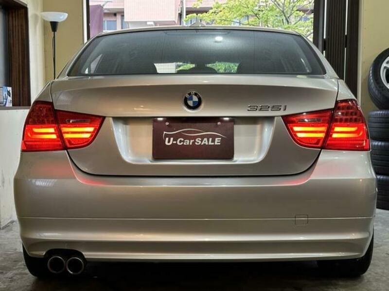 3 SERIES