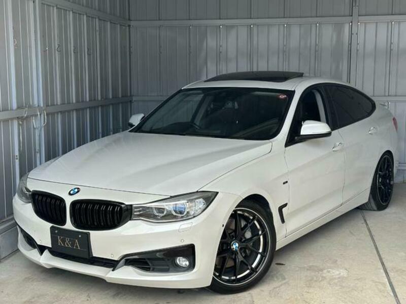 BMW 3 SERIES