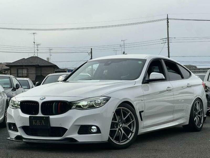 BMW 3 SERIES