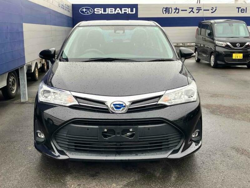 COROLLA AXIO