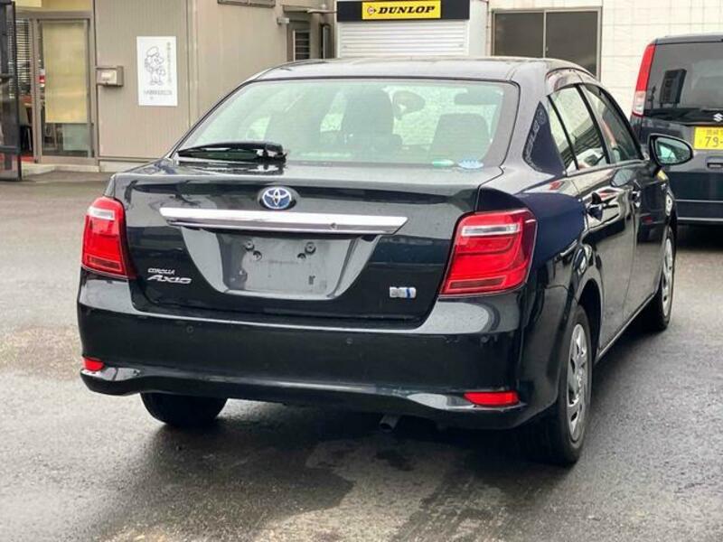 COROLLA AXIO