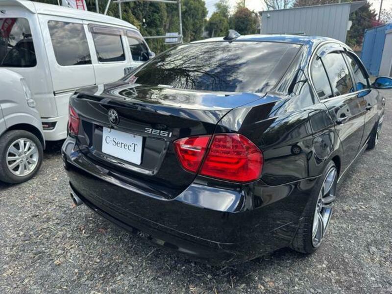 3 SERIES