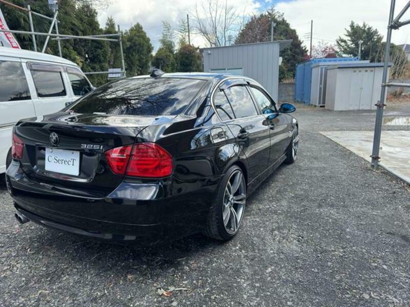 3 SERIES