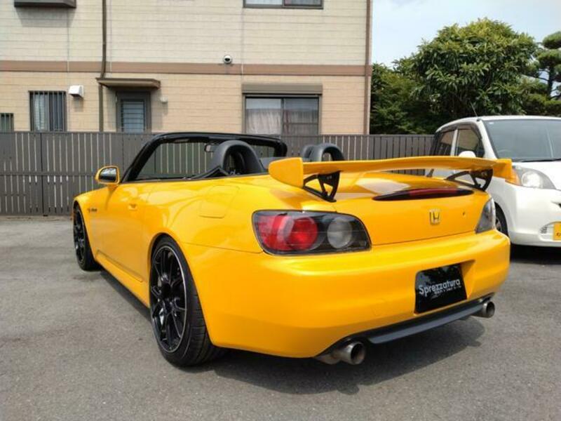 S2000