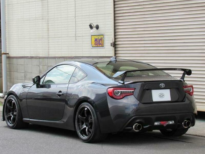 86
