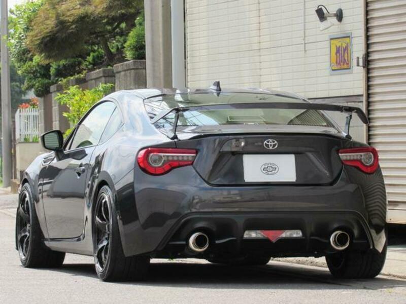 86