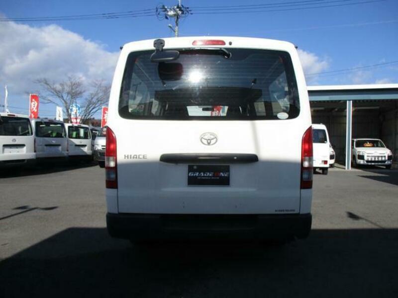 HIACE VAN