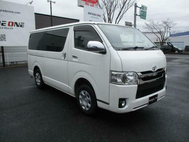 HIACE VAN