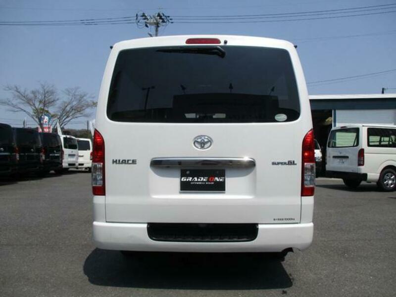 HIACE VAN