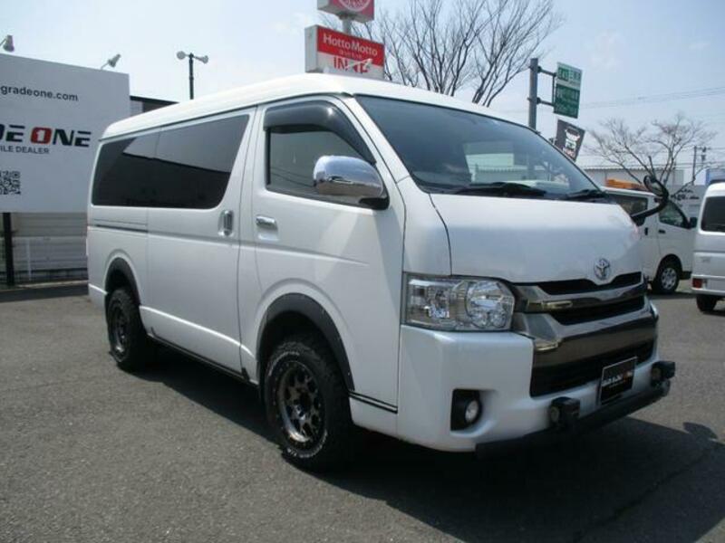 HIACE VAN