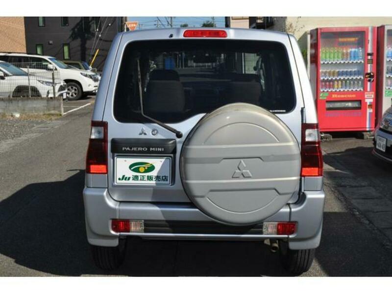 PAJERO MINI