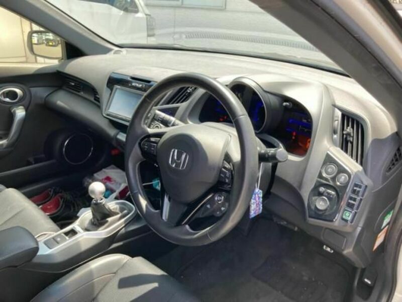 CR-Z