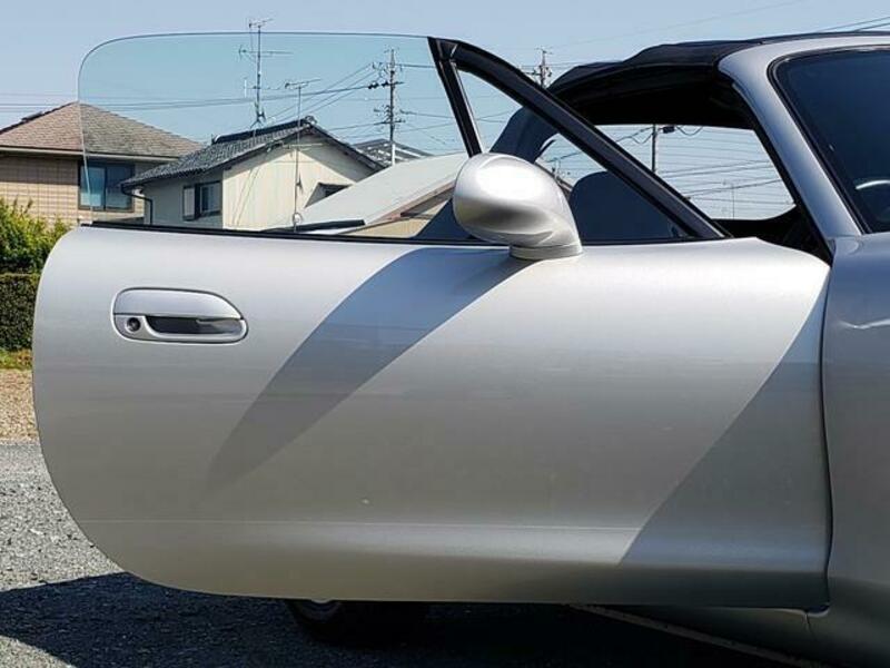 ROADSTER