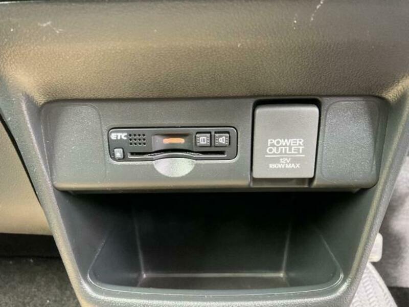 N BOX