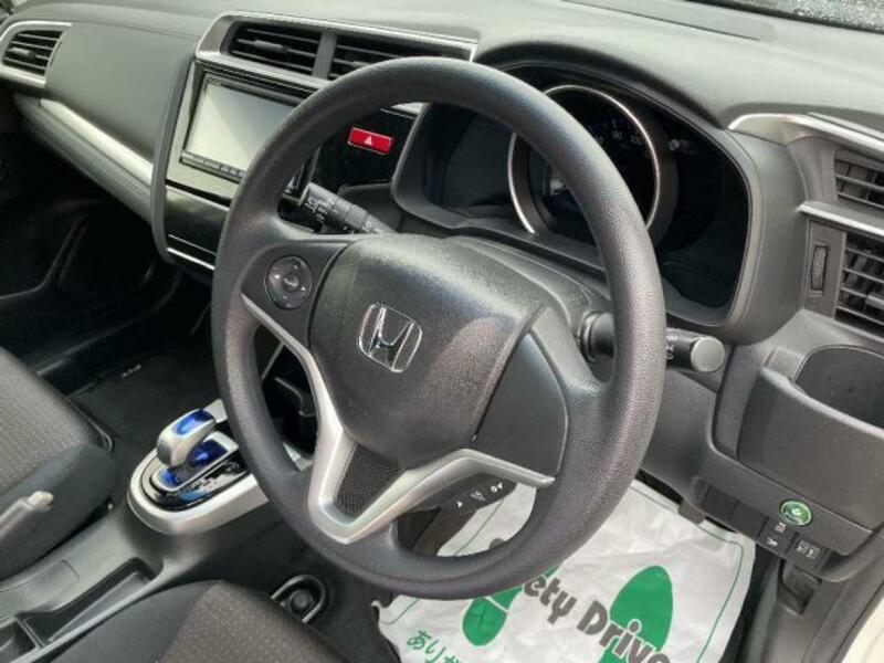 FIT HYBRID