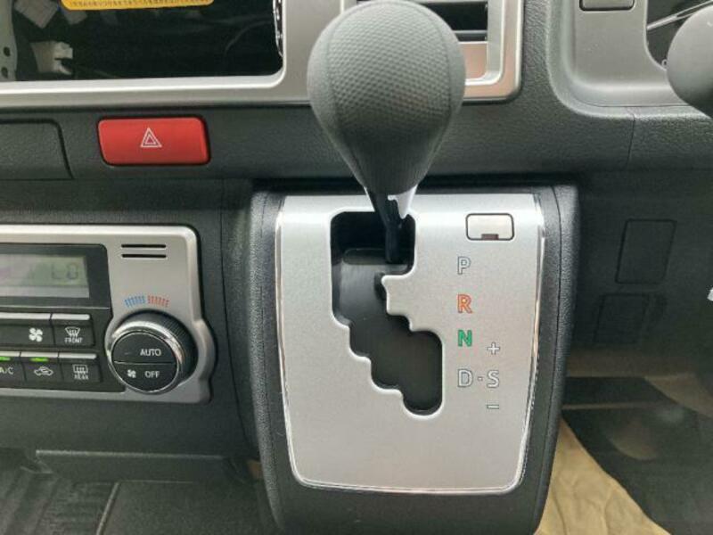 HIACE WAGON
