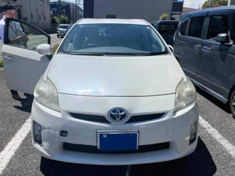 PRIUS