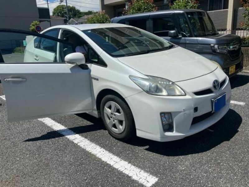 PRIUS
