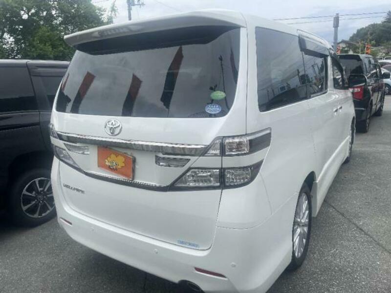 VELLFIRE