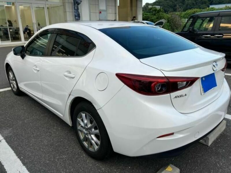 AXELA HYBRID
