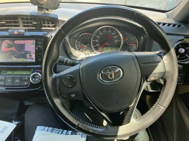 COROLLA FIELDER