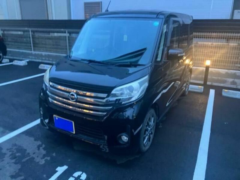 NISSAN DAYZ ROOX