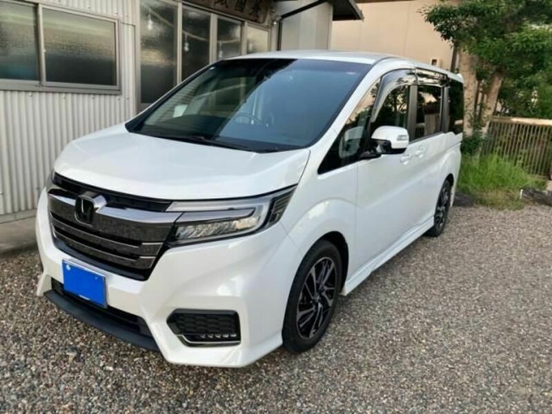 HONDA STEPWAGON SPADA