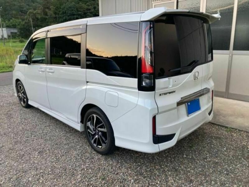 STEPWAGON SPADA